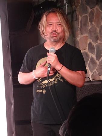 怪談は「聞く力」。取材や自身の体験も踏まえてイベントで語る木原浩勝氏＝都内