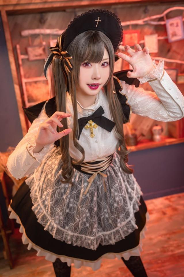 コスプレイヤー・すみれおじさん