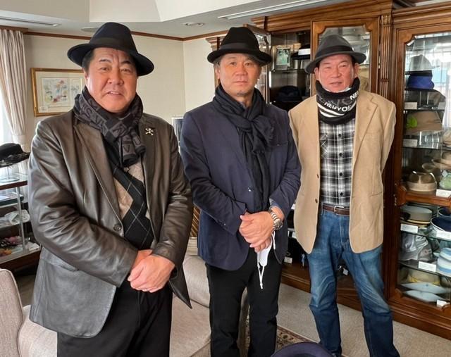 神戸の老舗帽子店が 震災復興ハット 作製 元虎戦士に特別贈呈 サブカル系 芸能 デイリースポーツ Online