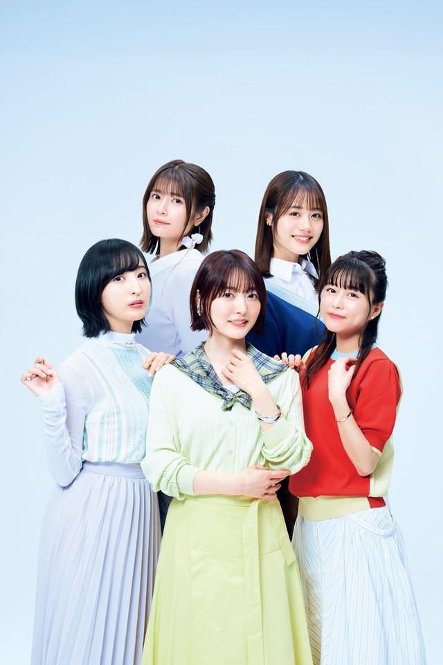 五つ子ヒロインを演じた（左から）佐倉綾音、竹達彩奈、花澤香菜、伊藤美来、水瀬いのり