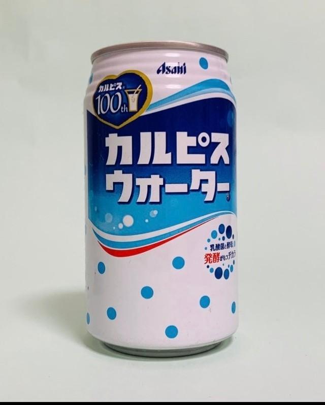 激安店舗 カルピス城へようこそ」アルミ缶20個で製作した高さ50センチ その他