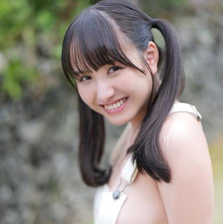 新谷真由ファースト写真集より