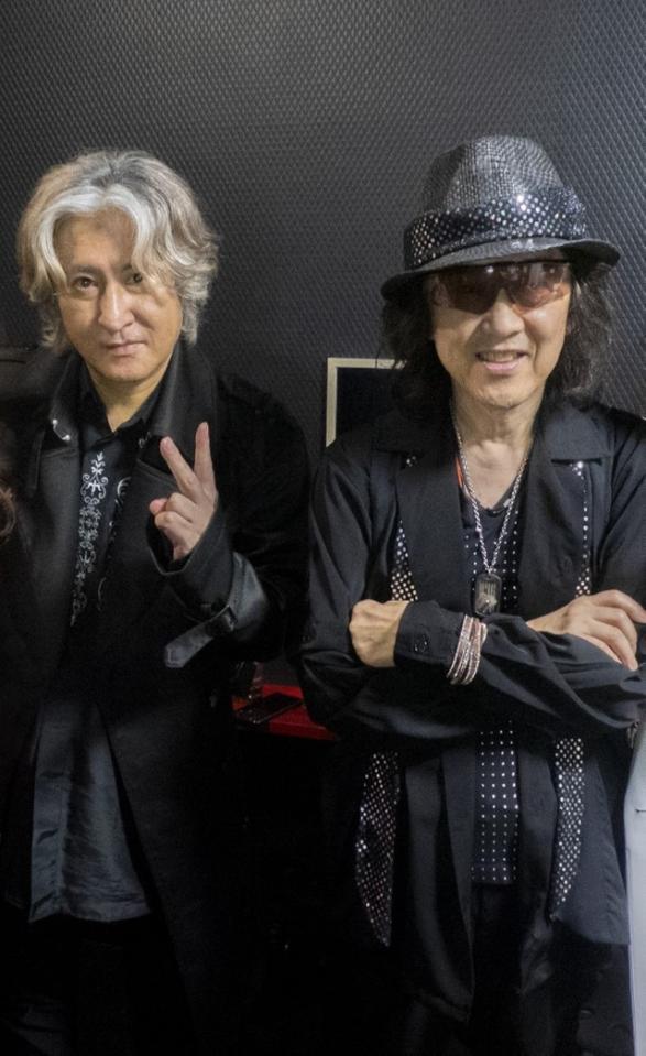 新井正人（右）と鵜島仁文