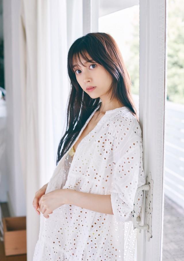 エモカワDigital PhotoBook04「【デジタル写真集】小山璃奈　大好きなカノジョ」より