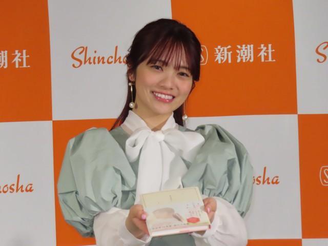 初小説集「きらきらし」の刊行記念会見を行った宮田愛萌