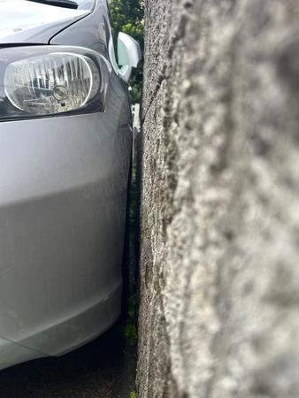 超絶技巧！ハイパー車庫入れ　うま助（@umasukekun）さんのツイッターより