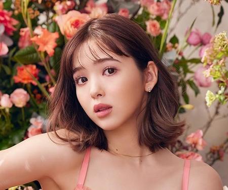 PEACH JOHN夏の新ビジュアルに登場した藤田ニコル