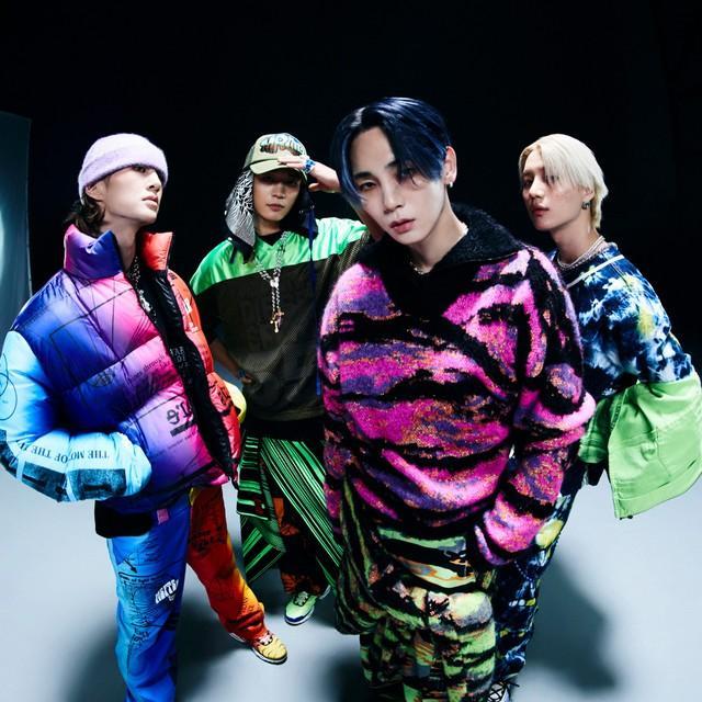 8枚目のフルアルバム「HARD」を6月26日に発売する（出典：SHINee SNS）