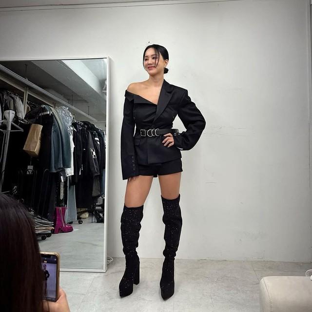 オム・ジョンファは、韓国で生き残りが厳しいと言われていた「セクシーコンセプト」の成功者としても知られる（出典：オム・ジョンファ Instagram）