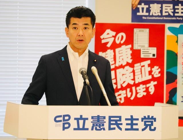 定例会見に出席した立憲民主党の泉健太代表＝国会内