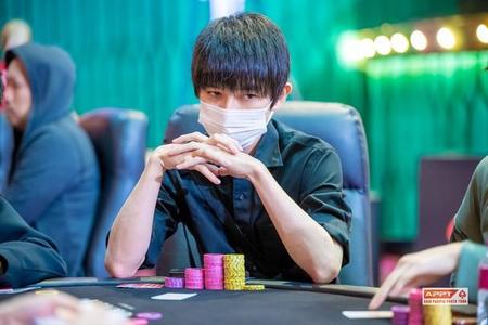 ポーカーのトーナメント「Asia Pacific Poker Tour（APPT）」で4位入賞した本郷奏多