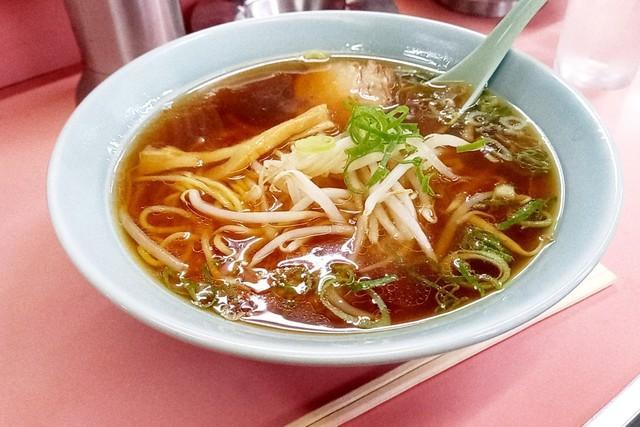 行ったことがある人には好評の醤油ラーメン（隼のぶをさん提供）