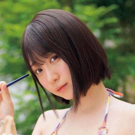 伊織もえ、ヤングアニマルWeb「可愛いあの子がいる部活に入りたい！」より＝撮影・井田達也