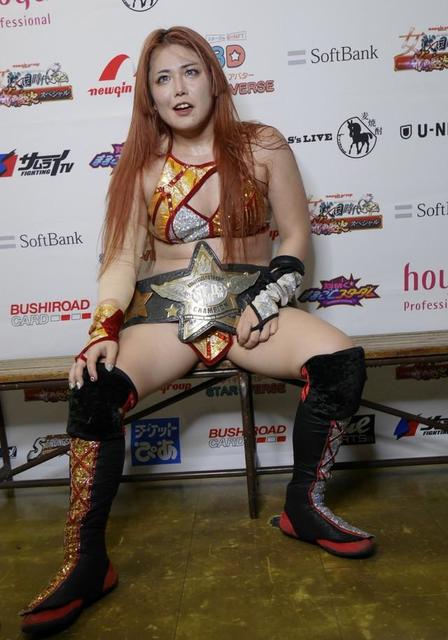 スターダム舞華が壮麗亜美､渡辺桃を連倒！12・29ワールド王座決定戦へ