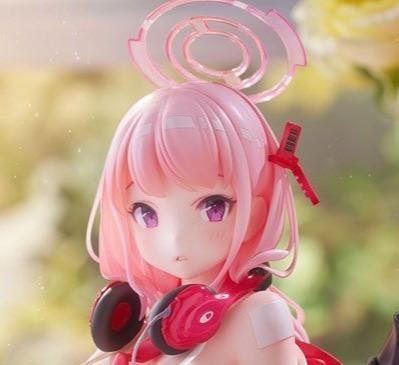 ブルーアーカイブ　エイミ　フィギュア ブルアカ」エイミの迫力満点ボディに釘付け！ 特徴的な衣装を再現した