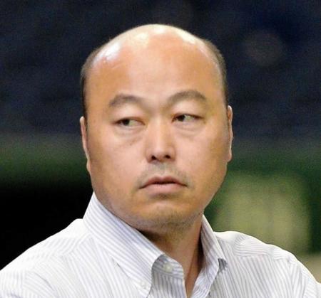 元近鉄投手・佐野慈紀氏が右腕の写真公開 1日に切断手術「至って元気です」と笑み浮かべる