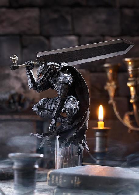 ベルセルク」“狂戦士”ガッツが可動プラモデルに登場！マントは針金入り