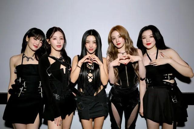 (G)I-DLEはガールクラッシュグループとして、日本でも人気を集めている（出典：(G)I-DLE Instagram）