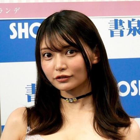 グラビアアイドルの似⿃沙也加