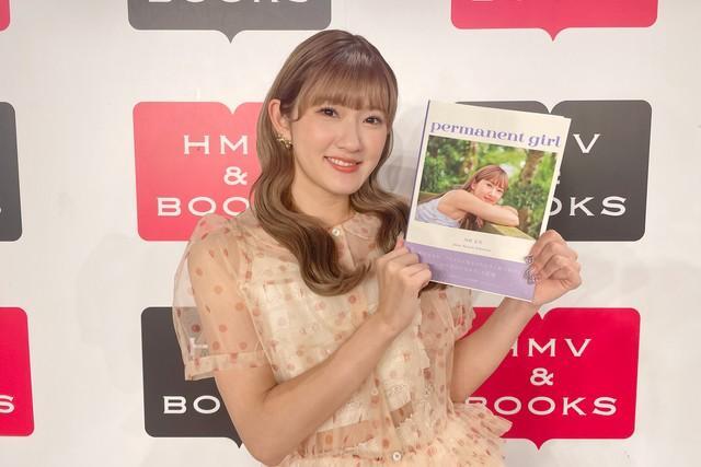 ラスト写真集「permanent girl」発売記念イベントに出席したアンジュルム・川村文乃