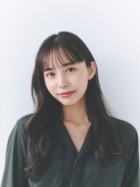 仮面ライダー｣女優の井桁弘恵 ランジェリー新ビジュアルで｢AMPHI｣の