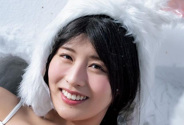 ちとせよしの「週刊 SPA!」（扶桑社）2025年3月11・18日合併号より＝撮影／佐藤佑一 ヘアメイク／mahiro スタイリング／工藤さえ