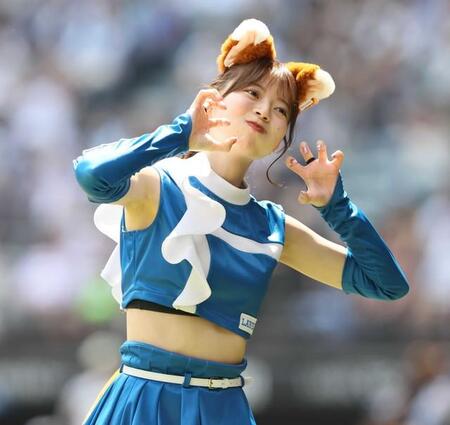 「ファイターズガール」時代の塩澤美咲