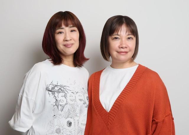 「花＊花」おのまきこ（左）、こじまいづみ