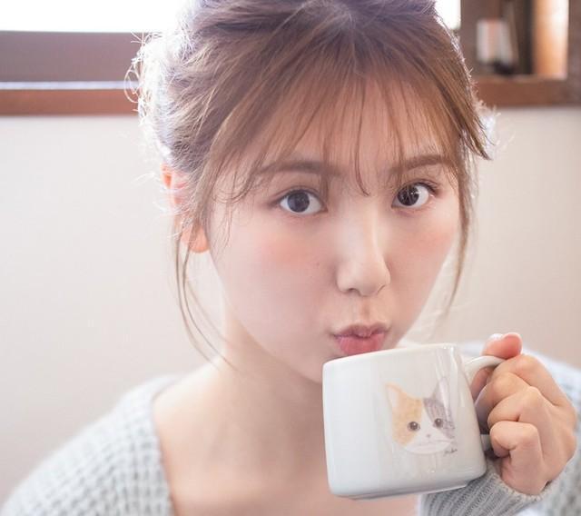 菅原茉椰＝「blt graph.vol.111 セブンネットショッピング限定表紙版」（東京ニュース通信社）セブンネットショッピング購入特典ポストカードより