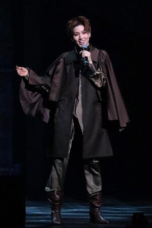 彩風咲奈　退団後初コンサート「no man’s land」