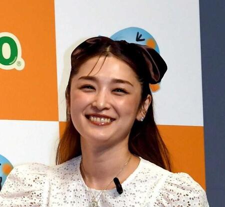 石川梨華＝2024年2月撮影