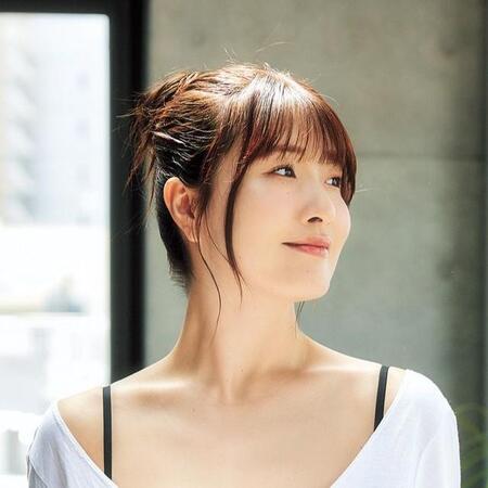 「週刊SPA!」2025年5月27日発売号に登場した原つむぎ＝撮影：高橋慶佑、ヘアメイク：小林エリカ、スタイリング：工藤紗恵（ミタケイショウ）