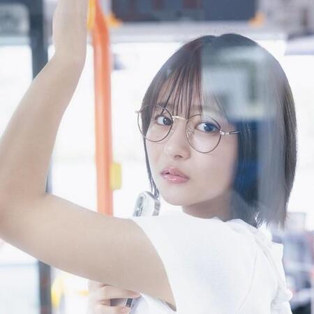 「週刊SPA!」2025年5月27日発売号に登場した「すみぽん」＝撮影：中山雅文、ヘアメイク：亀島チカ、スタイリング：春原愛子