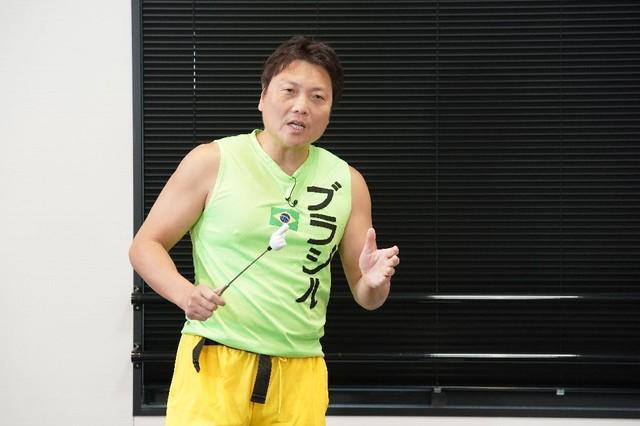 2025年上半期の「講演会」出演回数1位に輝いたサバンナ・八木真澄