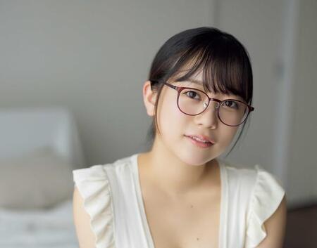 ©佐野なぎさ／白泉社　撮影／西條彰仁