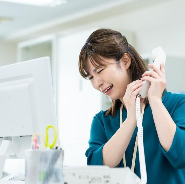 お客様からの過剰な文句…全部対応しなきゃダメ？　※画像はイメージです（arancione/photoAC）