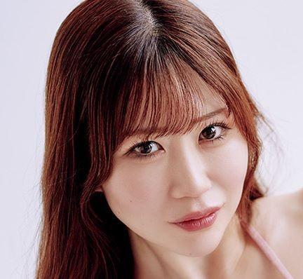 日南まみ「週刊SPA!」（扶桑社）2025年７月８・15日合併号より＝撮影：熊谷貫 ヘアメイク：ムロゾノケイト スタイリング：佐賀愛衣