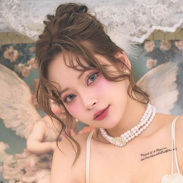 自身が立ち上げたランジェリーブランド「Enfel（エンフェル）」の着用モデルを務めるぴょな（PyunA.）