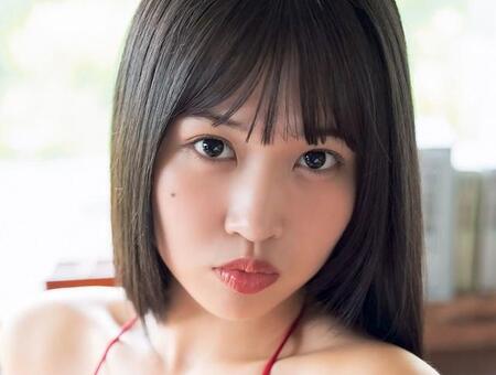 南みゆか「週刊SPA!」（扶桑社）2025年７月22日より＝撮影：唐木貴央 ヘアメイク：mahiro スタイリング：田中陽子