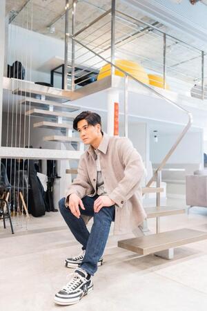 悪役・王九を演じたフィリップ・ン