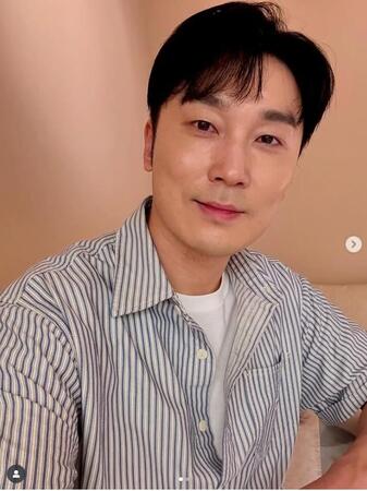 ソ・ヒョヌの公式インスタグラム＠shwoo1120より