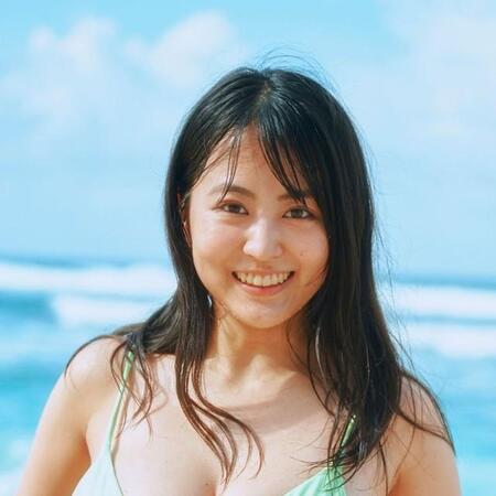 福井梨莉華の1st写真集よりⒸ岡本武志／講談社 