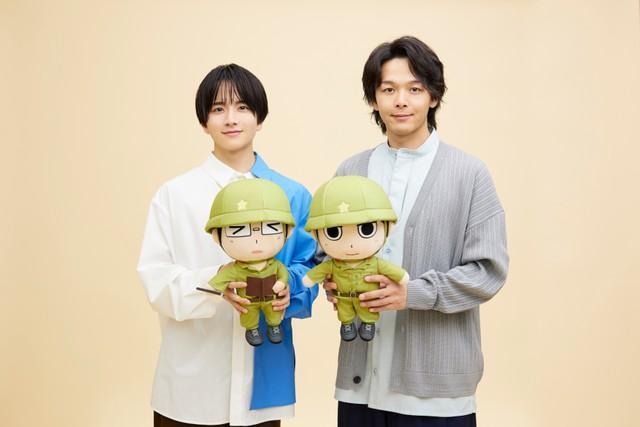 声優を務める板垣李光人（左）と中村倫也©武田一義・白泉社／2025「ペリリュー -楽園のゲルニカ-」製作委員会