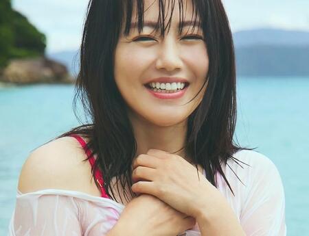 磯山さやか デビュー25周年写真集（タイトル未定）先行カットⓒ須藤敬一／講談社