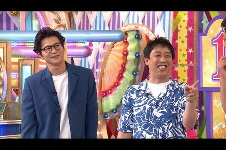 モグライダー・芝大輔（左）とさらば青春の光・​森田哲矢＝「ロンドンハーツ」8月12日放送回より（テレビ朝日提供）