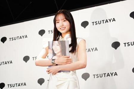 写真集の発売イベントに登場した本田真凜