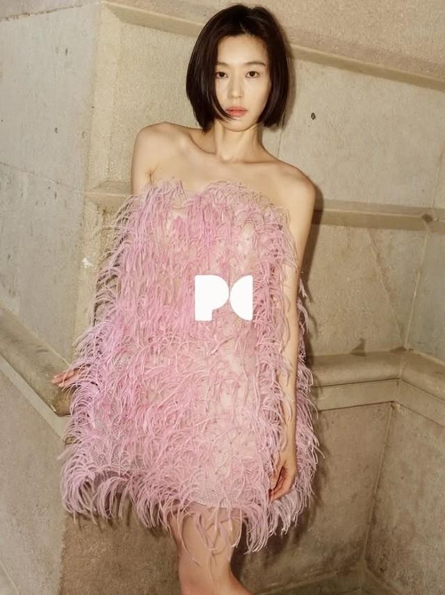 韓国芸能プロダクション・PEACHY COMPANYの公式インスタグラム@everything.is.peachyより 女優のチョン・ジヒョン