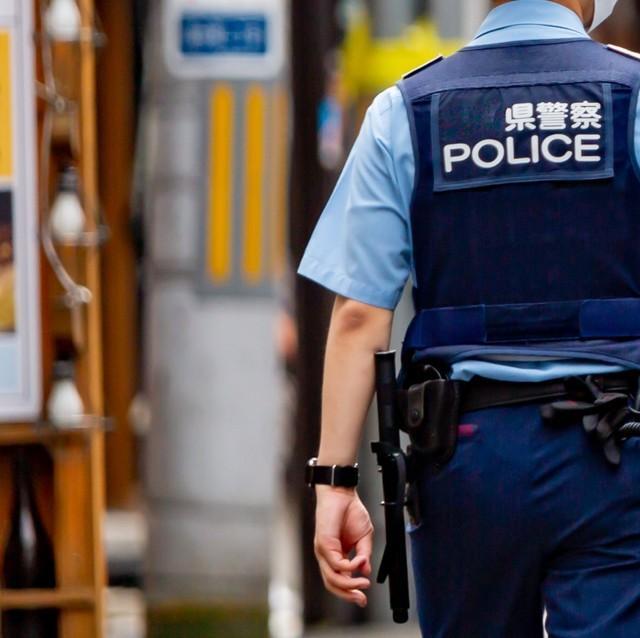 警察官のコスプレって犯罪なの？　※画像はイメージです（ 時の記録者　Photo/photoAC）