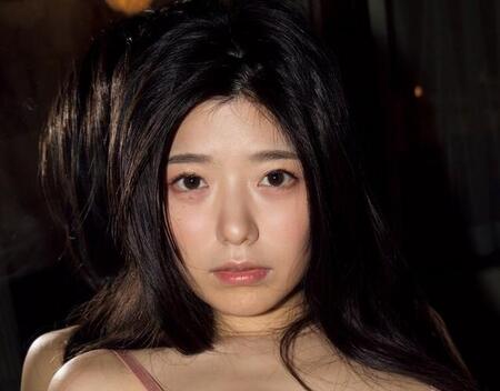 「FLASH」（25年9月9日発売号）に登場した山田かなⓒ光文社／週刊FLASH（写真・小塚毅之）