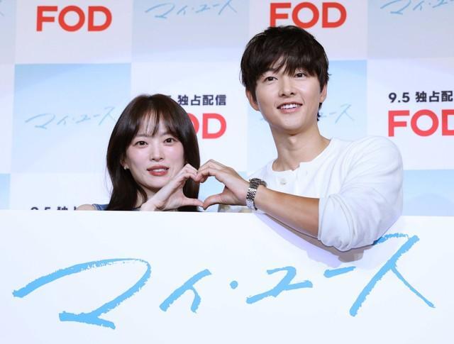 「マイ・ユース(My Youth)」プロモーションで来日した（左から）チョン・ウヒ、ソン・ジュンギ＝2025年8月（撮影・佐々木彰尚）